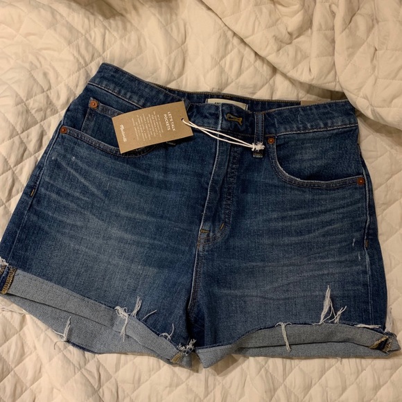 madewell curvy shorts